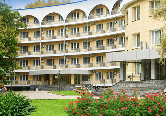 shutterstock_1786696019 2-5