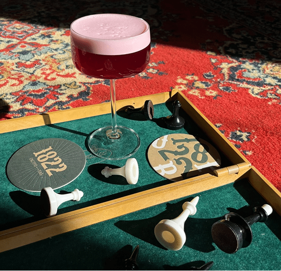 shutterstock_1786696019 4-6