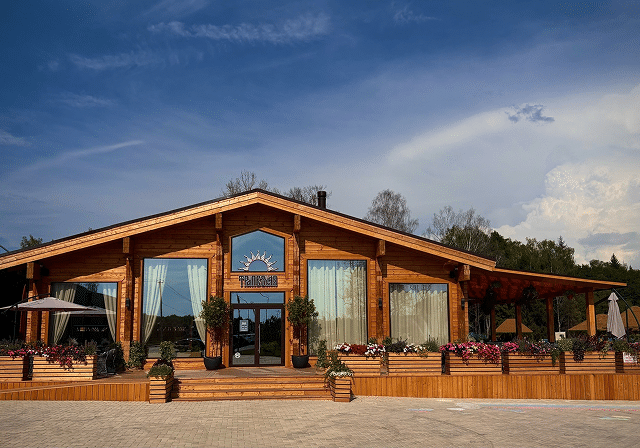 shutterstock_1786696019 2-3