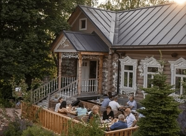 shutterstock_1786696019 4